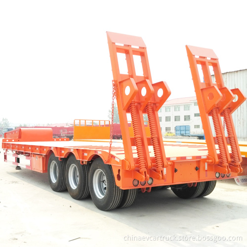 China Factory Lowbed Lowbed da 3 ASSLE 60 Tonnone a Lowbody Trailer ha usato il trailer di semi -letto a basso contenuto di
